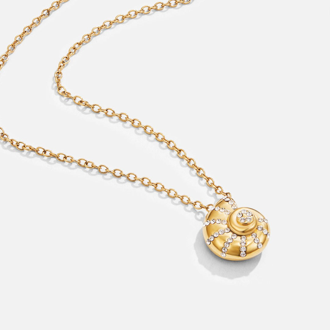 Collier avec Pendentif en Cristal Coquillage