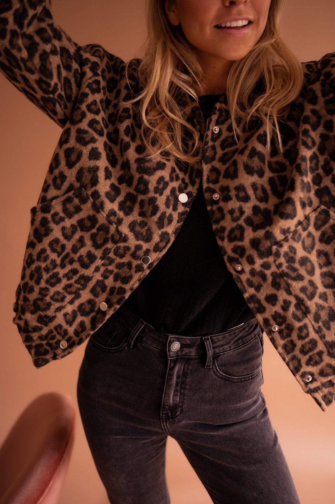 Susanne™ | Veste tendance avec motif léopard