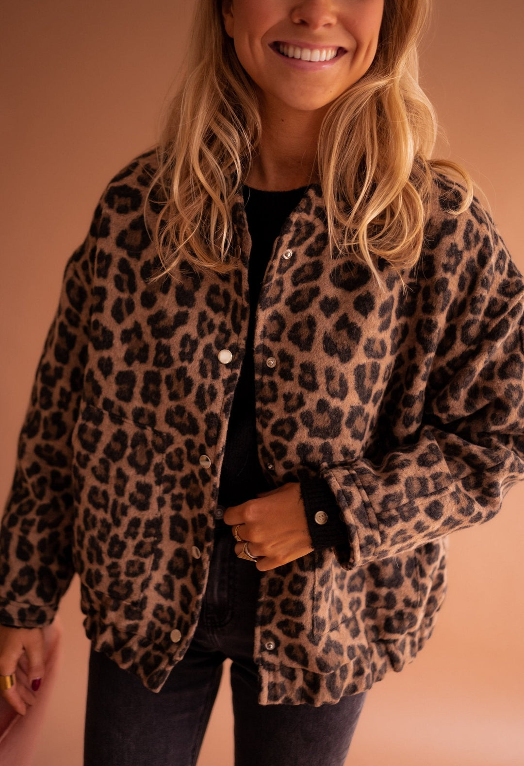 Susanne™ | Veste tendance avec motif léopard