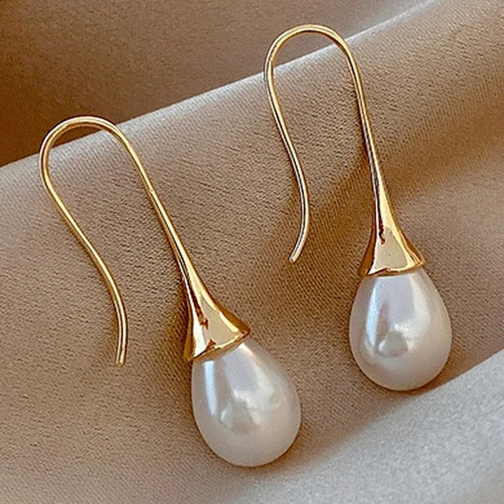 Boucles d'oreilles classiques avec perles Helena