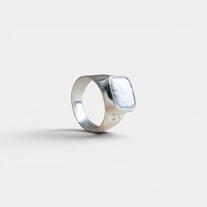 Bague de sceau large et carrée en argent sterling 925 avec perle d'eau douce naturelle