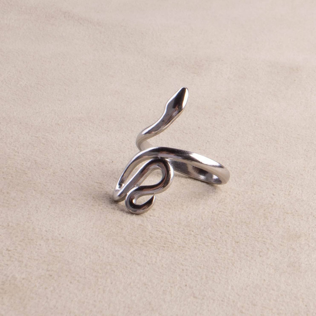 Bague Serpent Argentée en Acier Inoxydable