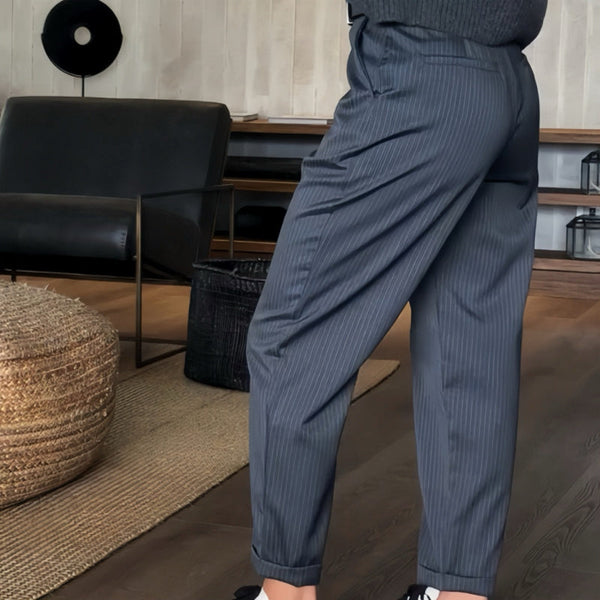MATHILDA | PANTALON ÉLÉGANT ET FLATTEUR AVEC RAYURES