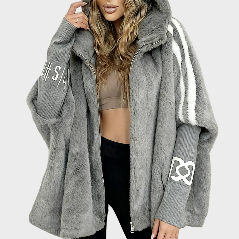 Karolína – Manteau Confortable avec Capuche