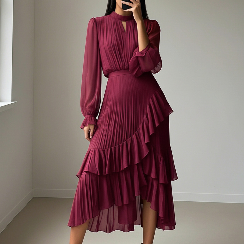 Robe midi plissée élégante avec volants